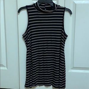 Cute little layering tank🖤